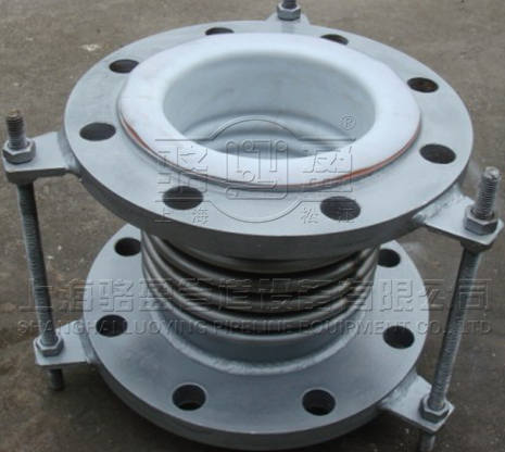 襯四氟<a href=http://m.0914123.com target=_blank class=infotextkey>波紋補(bǔ)償器</a>